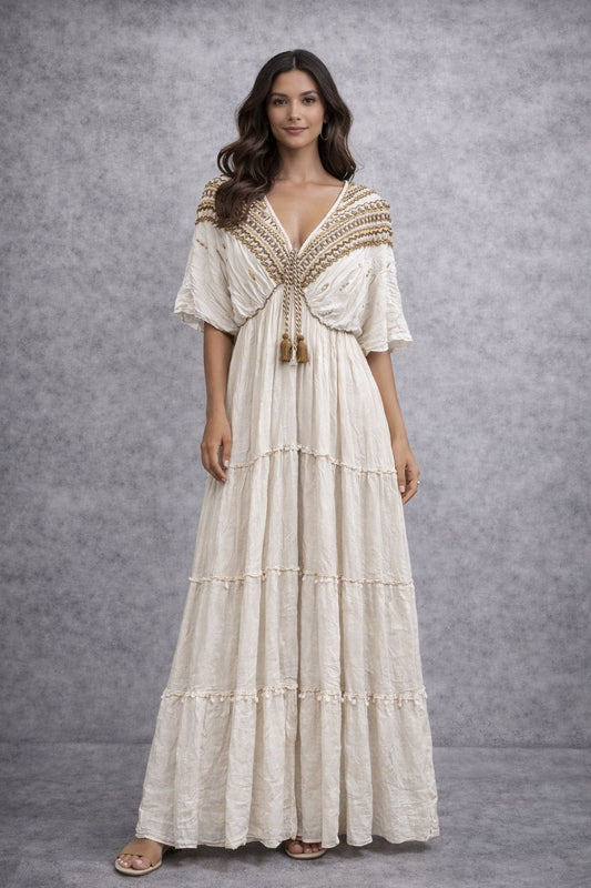 Maxi dress with short sleeves