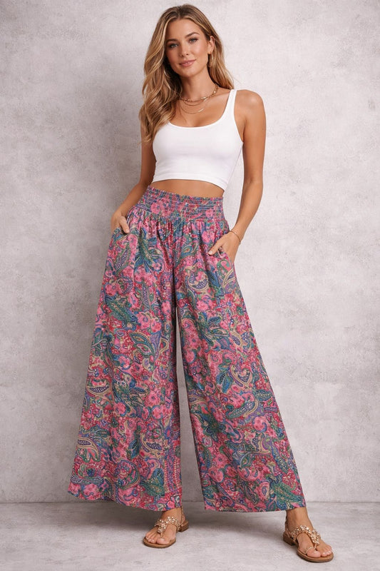 Wide-leg pants with a Bohemian print and an elastic waistband
