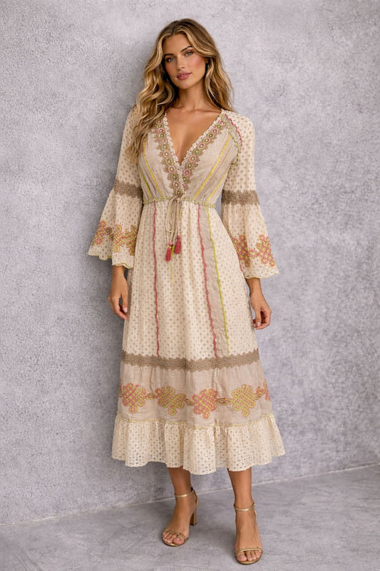 Maxi dress with long sleeves with embellishments