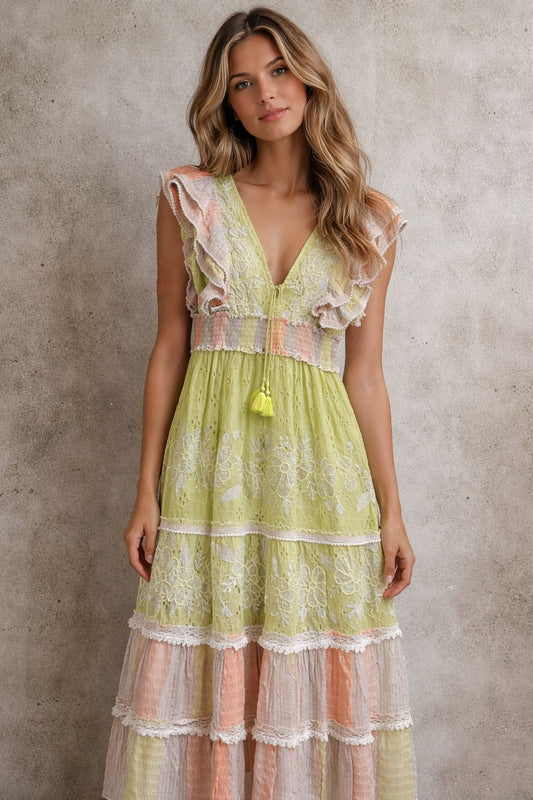 Sleeveless maxi dress with embellishment